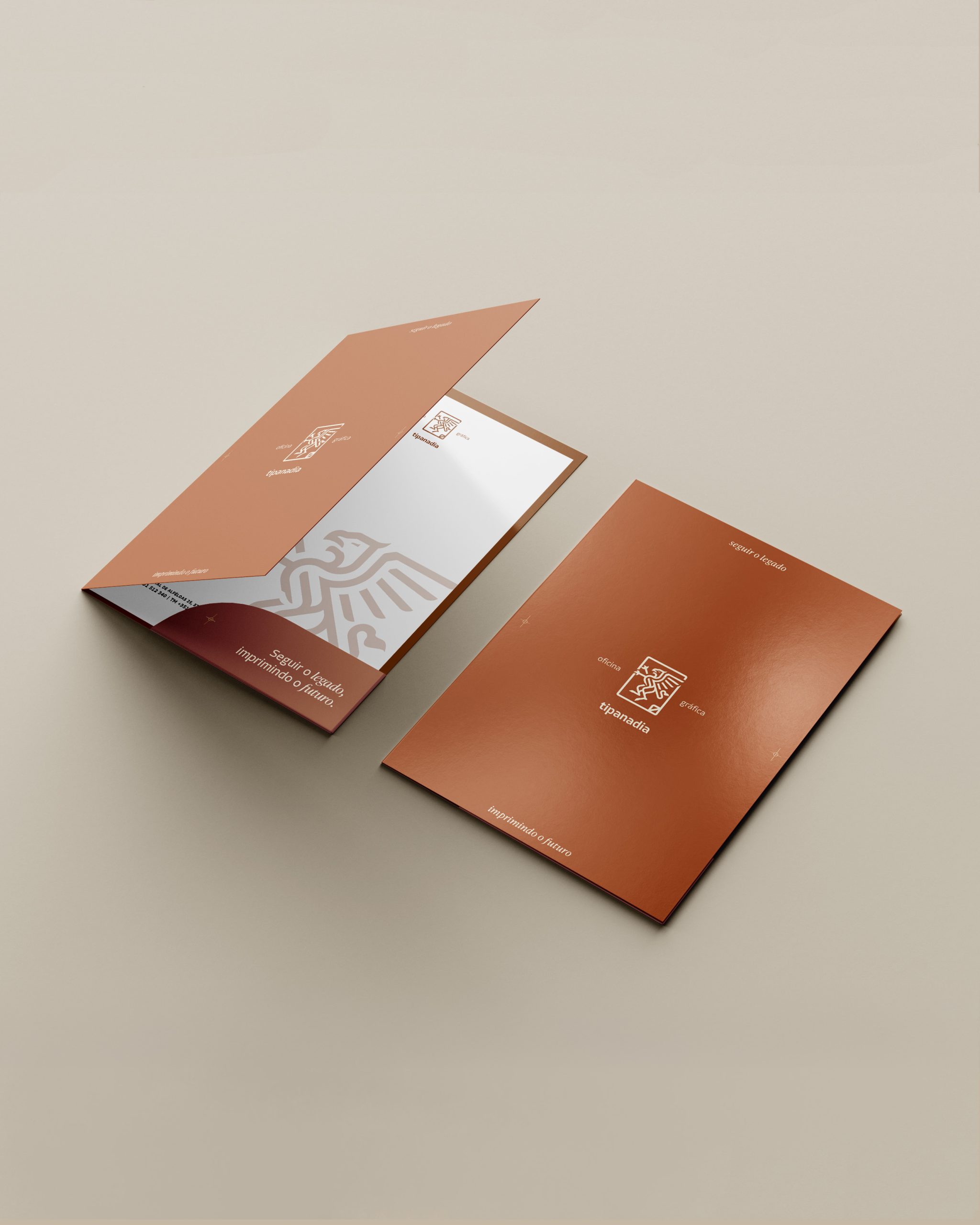 Tipanadia | Mockup capa 5mm